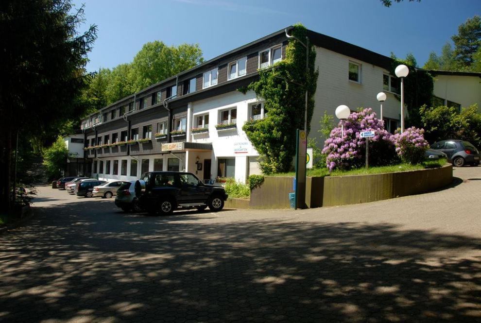Hotel Eifeltor Мехерніх Екстер'єр фото